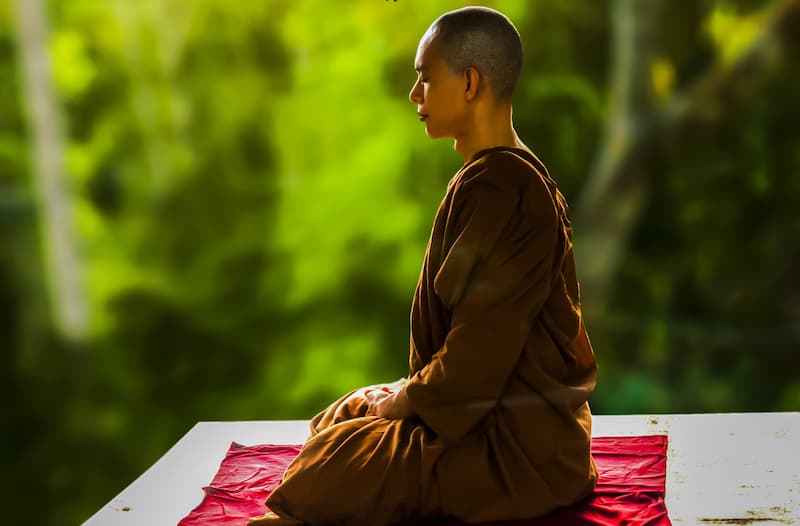 Lựa chọn không gian thiền định yên tĩnh và trong lành