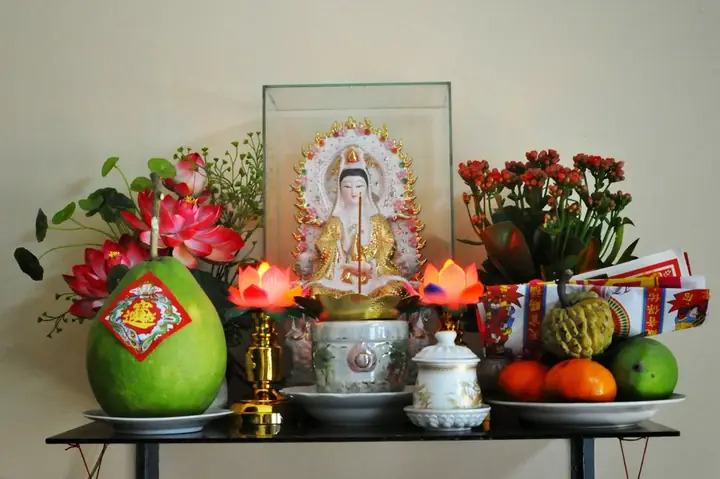 Mâm cúng quan Mẹ quan thế âm
