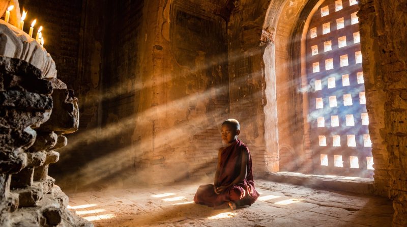 Tư thế ngồi thiền chuẩn giúp duy trì sự tập trung dài lâu