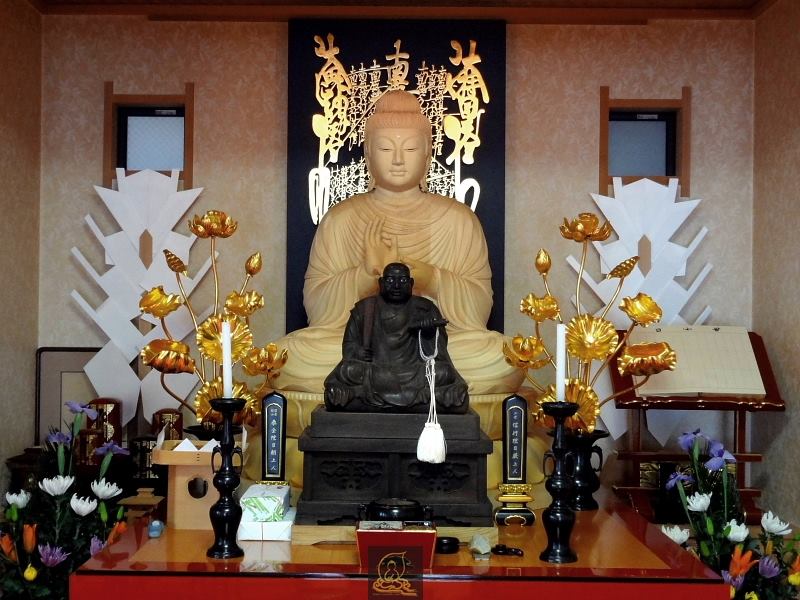 Văn khấn an vị Phật tại gia trang nghiêm đúng nghi lễ tâm linh
